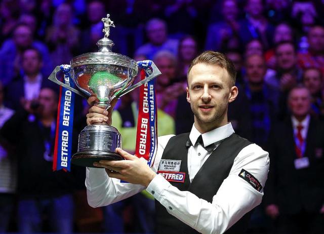 他在一场重 他在一场重