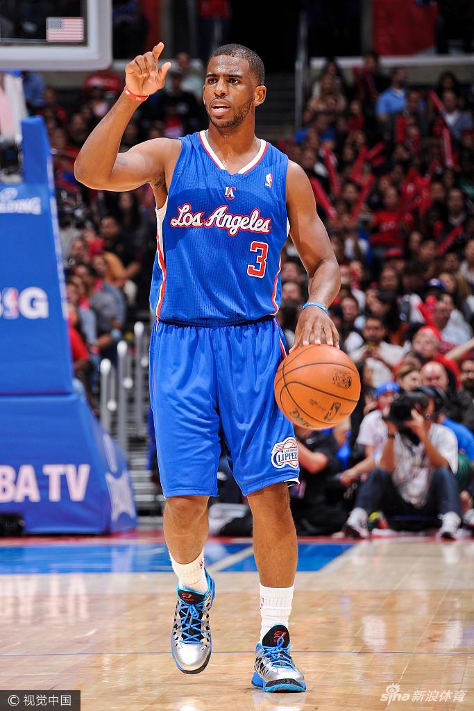 深深鼓舞着 深深鼓舞着