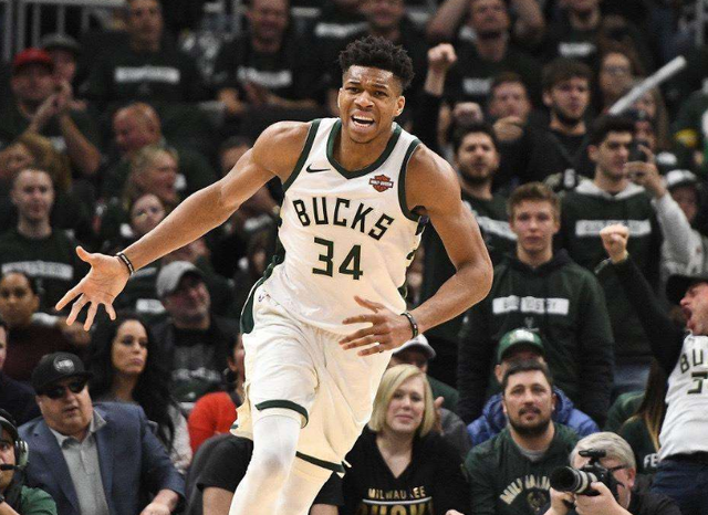 队的再度辉 队的再度辉