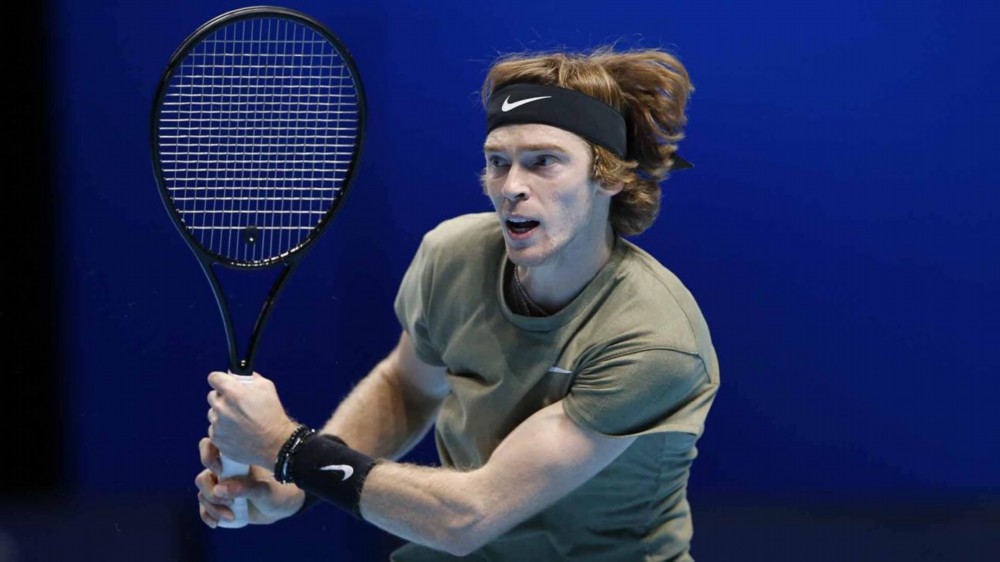 球队表现与 球队表现与